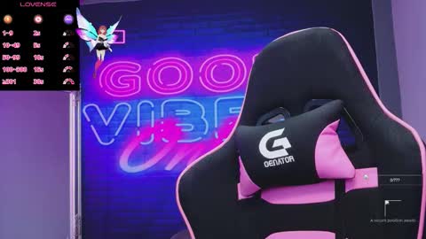 Snapshot of alessiacroft chatting on October 6, 2025, 4:21 am alessiacroft online show from October 6, 2025, 4:21 am