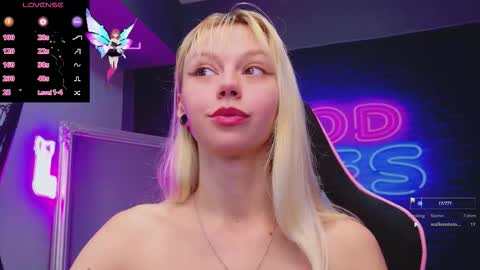 Snapshot of alessiacroft chatting on October 9, 2025, 4:43 am alessiacroft online show from October 9, 2025, 4:43 am