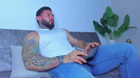 Aless Rose online show from June 26, 2026, 11:20 pm