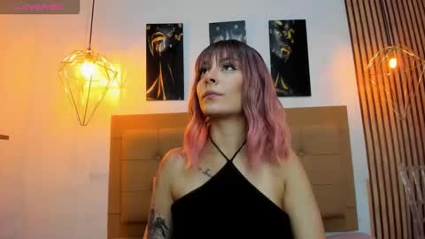 Aleszia online show from November 17, 2025, 7:30 pm