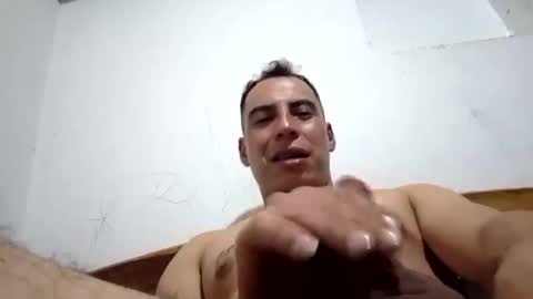 alex_3043089855 online show from November 27, 2025, 5:59 pm