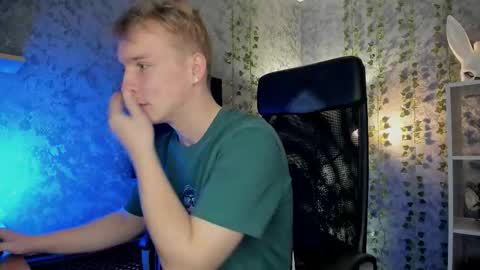 your Alex online show from October 5, 2025, 6:45 am