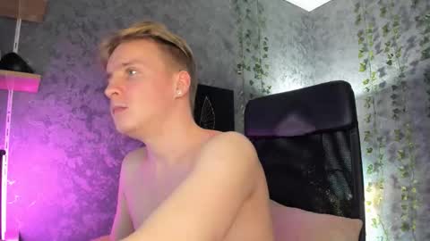 your Alex online show from November 30, 2025, 7:07 pm