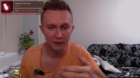 Alex Amazing online show from October 7, 2025, 9:12 pm