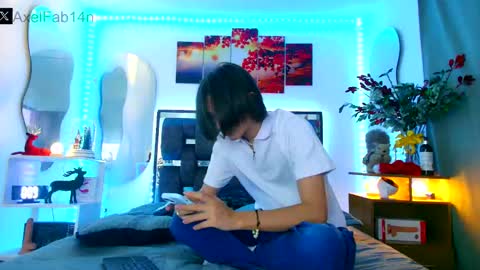 sneider online show from December 25, 2024, 6:19 pm