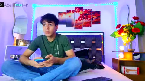 sneider online show from January 26, 2025, 6:27 pm