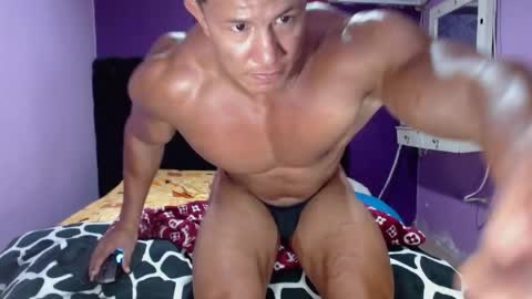perseuz online show from May 25, 2026, 11:33 pm