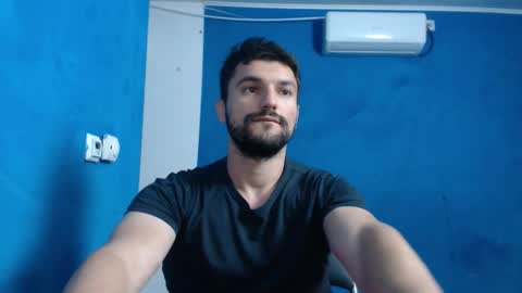 Snapshot of alex_blu chatting on September 21, 2025, 1:51 am Alex online show from September 21, 2025, 1:51 am