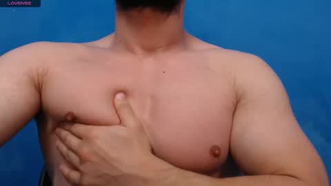 Snapshot of alex_blu chatting on October 12, 2025, 9:08 am Alex online show from October 12, 2025, 9:08 am