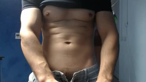 Snapshot of alex_blu chatting on December 5, 2025, 11:41 am Alex online show from December 5, 2025, 11:41 am