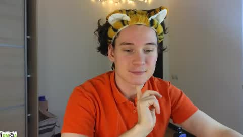 Snapshot of alex_candy_pump chatting on February 10, 2025, 10:09 pm FAVORITE online show from February 10, 2025, 10:09 pm