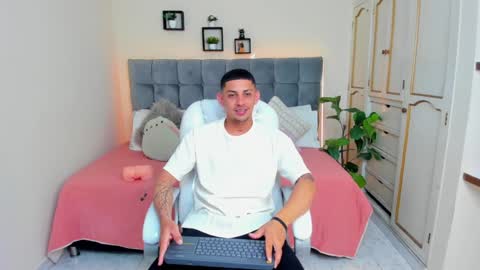 alex online show from January 9, 2025, 12:09 pm