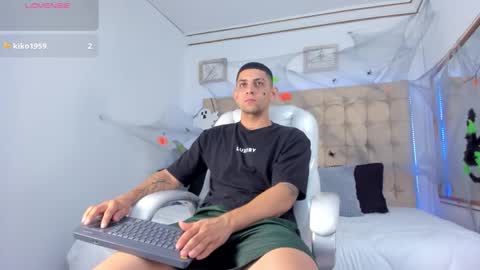 alex online show from October 16, 2025, 12:39 pm