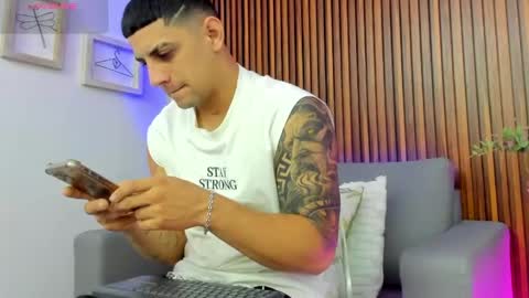 alex online show from May 11, 2026, 11:49 am
