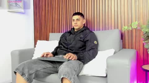 alex online show from May 19, 2026, 12:11 pm