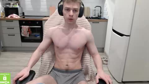 Snapshot of alex_gotcha chatting on February 24, 2026, 2:42 am Alex online show from February 24, 2026, 2:42 am