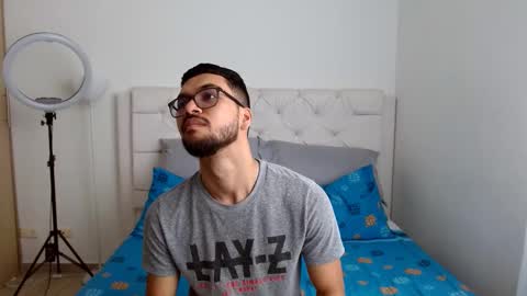 Snapshot of alex_jus1 chatting on October 25, 2025, 2:56 pm alex_jus1 online show from October 25, 2025, 2:56 pm