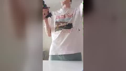 alex_liano online show from July 13, 2026, 4:15 am