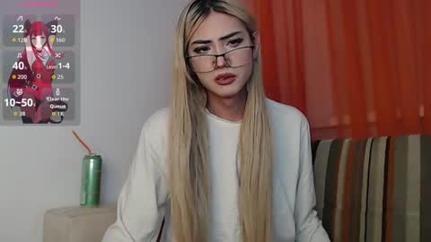 Snapshot of alex_lsf chatting on October 2, 2025, 7:43 pm CorneliaLia inst online show from October 2, 2025, 7:43 pm