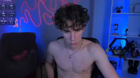 Snapshot of alex_mid1 chatting on July 25, 2026, 7:00 pm Alex online show from July 25, 2026, 7:00 pm