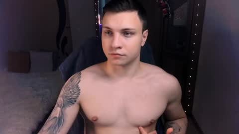 Snapshot of alex_milson chatting on December 4, 2024, 9:13 pm alex_milson online show from December 4, 2024, 9:13 pm