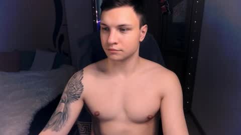 Snapshot of alex_milson chatting on December 6, 2024, 9:46 pm alex_milson online show from December 6, 2024, 9:46 pm