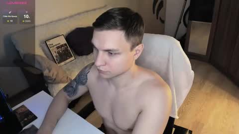 Snapshot of alex_milson chatting on October 3, 2025, 9:06 am alex_milson online show from October 3, 2025, 9:06 am