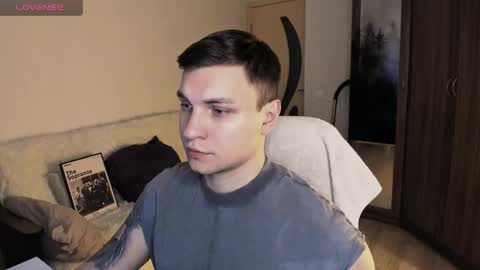 Snapshot of alex_milson chatting on October 5, 2025, 3:43 pm alex_milson online show from October 5, 2025, 3:43 pm