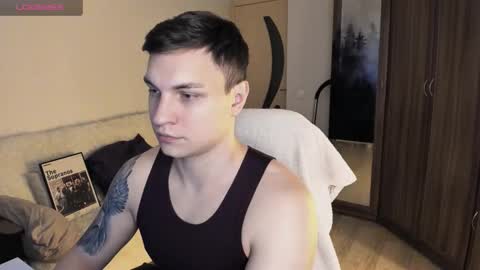 Snapshot of alex_milson chatting on October 8, 2025, 3:20 pm alex_milson online show from October 8, 2025, 3:20 pm