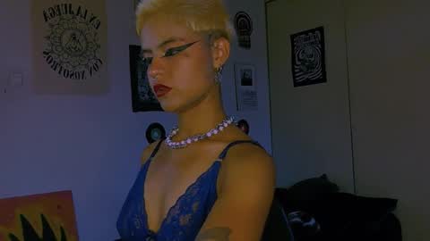 Alex online show from April 8, 2026, 10:54 pm