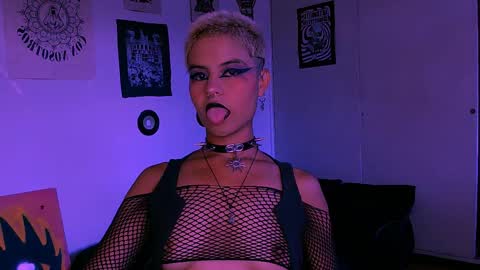 Alex online show from June 6, 2026, 2:27 am