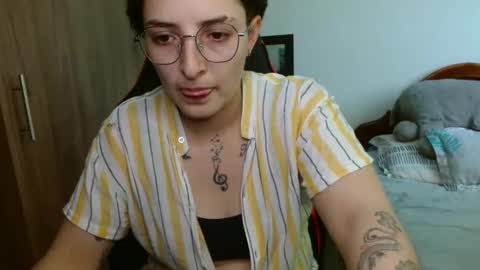 Snapshot of alex_parker07 chatting on January 11, 2025, 8:54 pm Alex Parker online show from January 11, 2025, 8:54 pm