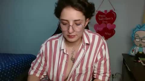 Snapshot of alex_parker07 chatting on February 15, 2025, 5:41 am Alex Parker online show from February 15, 2025, 5:41 am