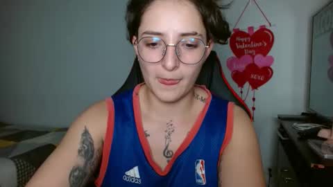 Snapshot of alex_parker07 chatting on February 24, 2025, 10:47 pm Alex Parker online show from February 24, 2025, 10:47 pm