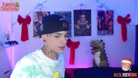 Snapshot of alex_rockstar chatting on December 17, 2024, 8:43 pm online show from December 17, 2024, 8:43 pm