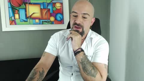 Snapshot of alex_saints_ce chatting on January 14, 2025, 10:23 pm Alex Saints online show from January 14, 2025, 10:23 pm