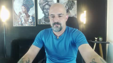 Snapshot of alex_saints_ce chatting on October 27, 2025, 12:42 pm Alex Saints online show from October 27, 2025, 12:42 pm