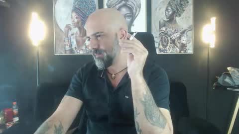 Snapshot of alex_saints_ce chatting on November 30, 2025, 7:18 pm Alex Saints online show from November 30, 2025, 7:18 pm