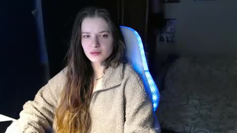 Snapshot of alex_santorski chatting on June 1, 2026, 7:37 pm Alex Santorski online show from June 1, 2026, 7:37 pm