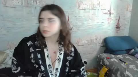 Alex and Sarah online show from March 1, 2025, 9:51 am