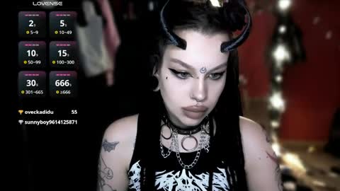 Snapshot of alex_succubus chatting on May 23, 2026, 4:50 am Alex Succubus online show from May 23, 2026, 4:50 am