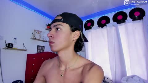 Alex online show from December 30, 2024, 3:57 pm