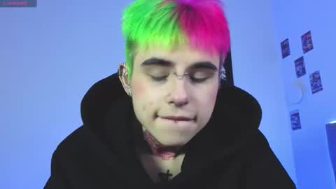 Snapshot of alex_valllley chatting on September 28, 2025, 10:59 pm Alex Valley online show from September 28, 2025, 10:59 pm