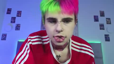 Snapshot of alex_valllley chatting on October 19, 2025, 10:54 pm Alex Valley online show from October 19, 2025, 10:54 pm