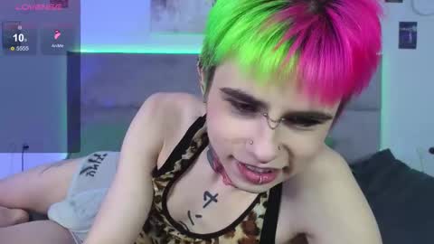 Snapshot of alex_valllley chatting on October 24, 2025, 11:12 pm Alex Valley online show from October 24, 2025, 11:12 pm