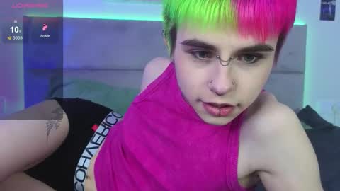 Snapshot of alex_valllley chatting on October 29, 2025, 11:06 pm Alex Valley online show from October 29, 2025, 11:06 pm