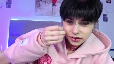 Snapshot of alex_valllley chatting on February 8, 2026, 11:08 pm Alex Valley online show from February 8, 2026, 11:08 pm