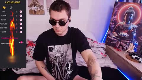 Alex WandHot online show from March 19, 2026, 4:38 am