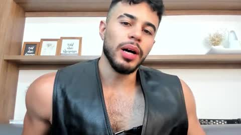 alex_wolf05 online show from March 27, 2026, 7:13 pm