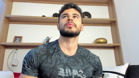 alex_wolf05 online show from April 8, 2026, 6:52 pm